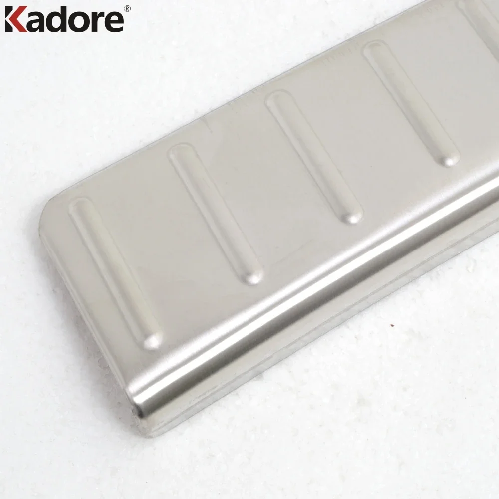 Rear Trunk Bumper Cover Trim F - Bumper Plate 10Kg recensione e prezzo