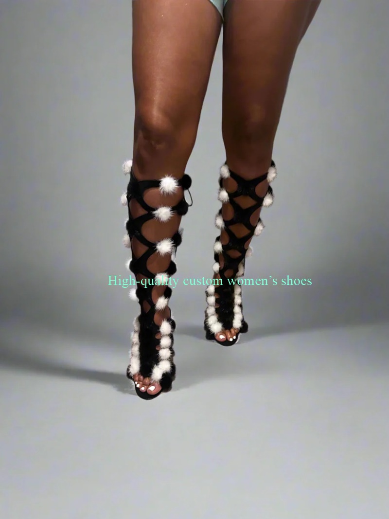 Pointed Toes White Pom-Pom Dec - Crossfit Outfit recensione e prezzo