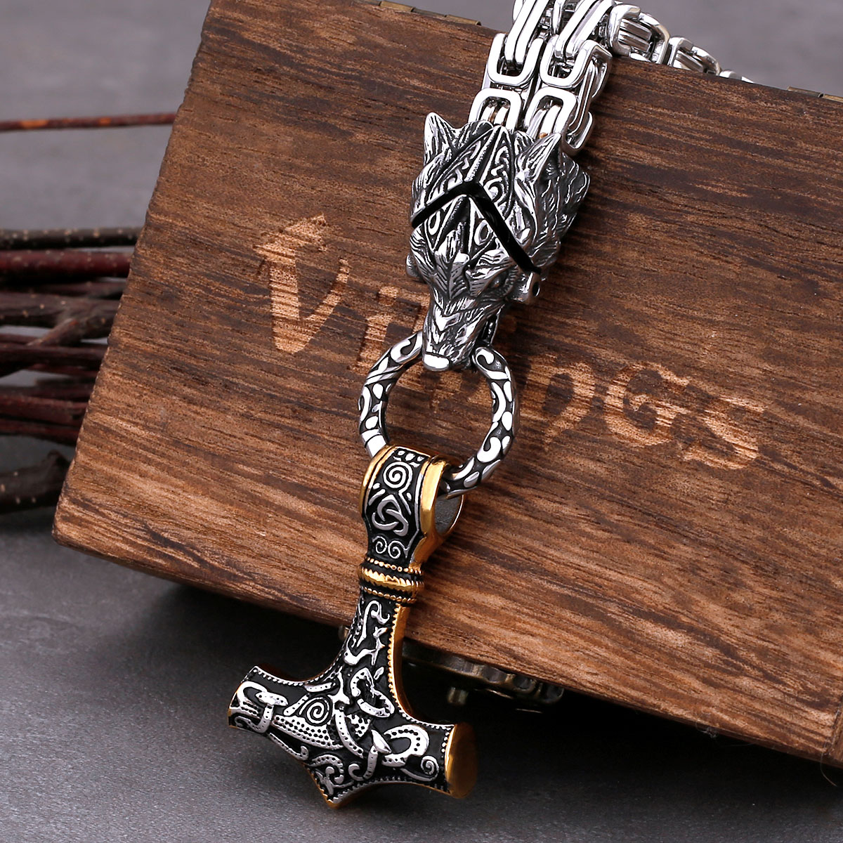 Glamorous Stainless Steel Wolf - Battle Rope Anchor recensione e prezzo