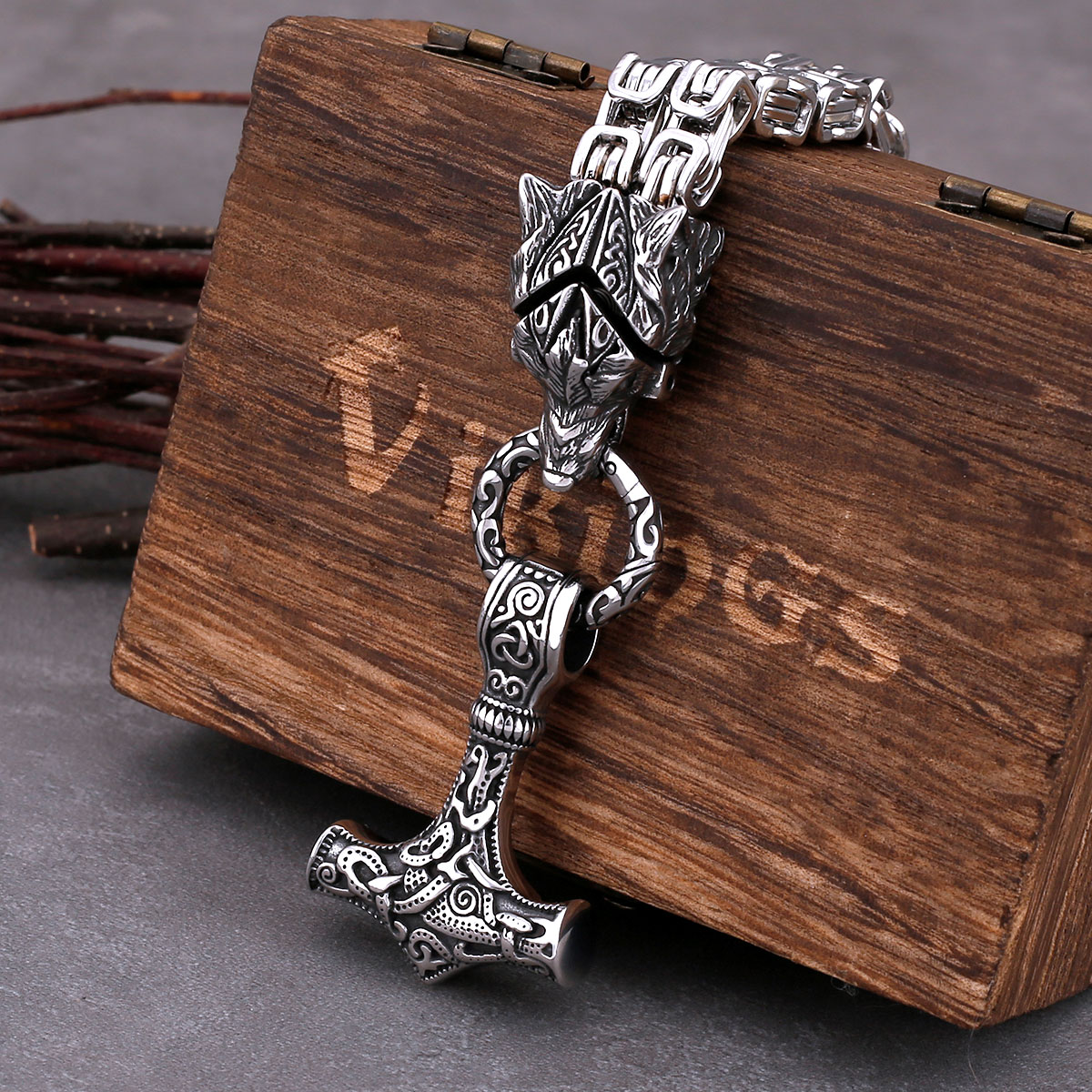 Glamorous Stainless Steel Wolf - Battle Rope Anchor recensione e prezzo