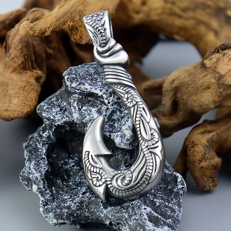 Maui Magic Fish Hook Necklace  - Battle Rope Anchor recensione e prezzo